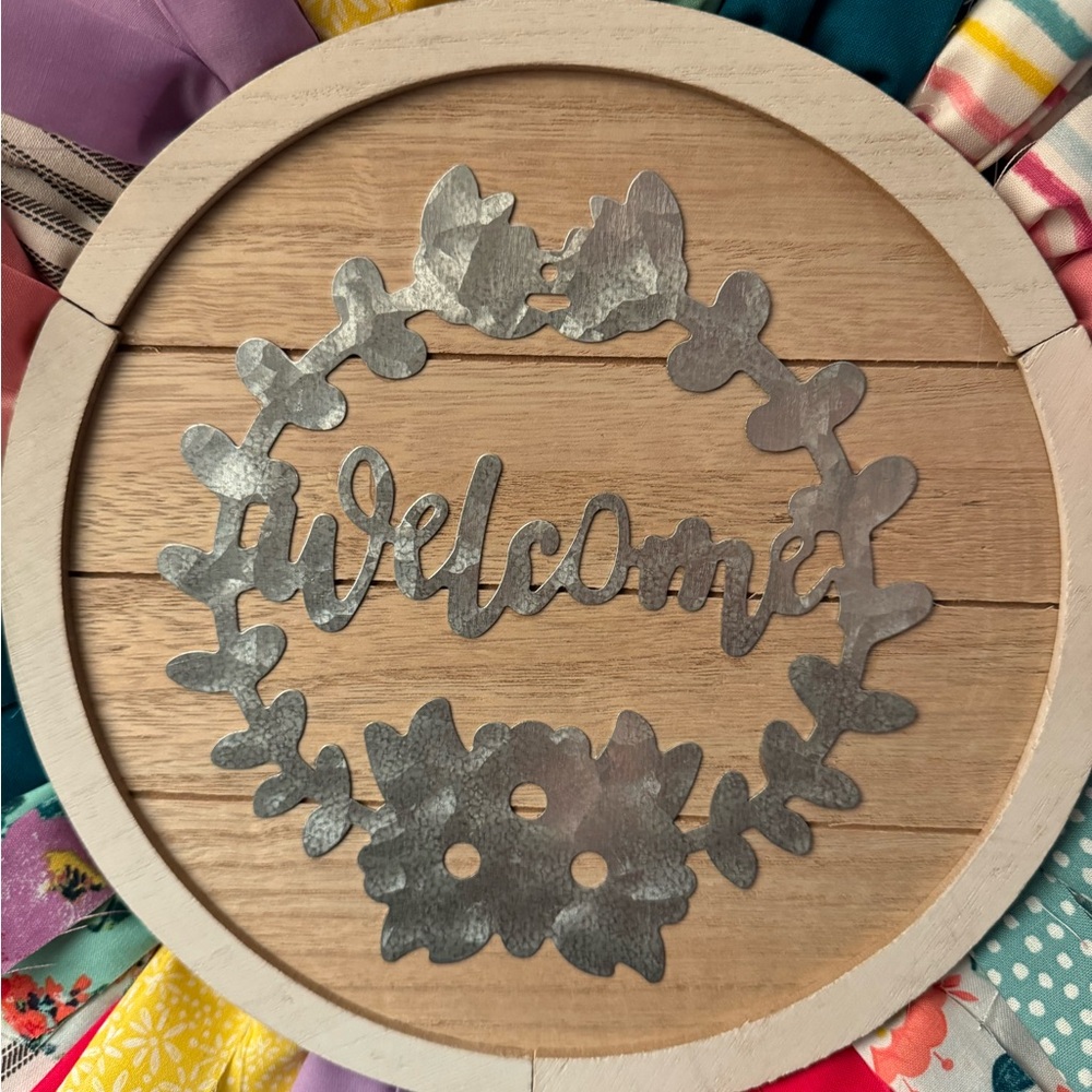 Welcome Rag Wreath - Picture 2 of 6